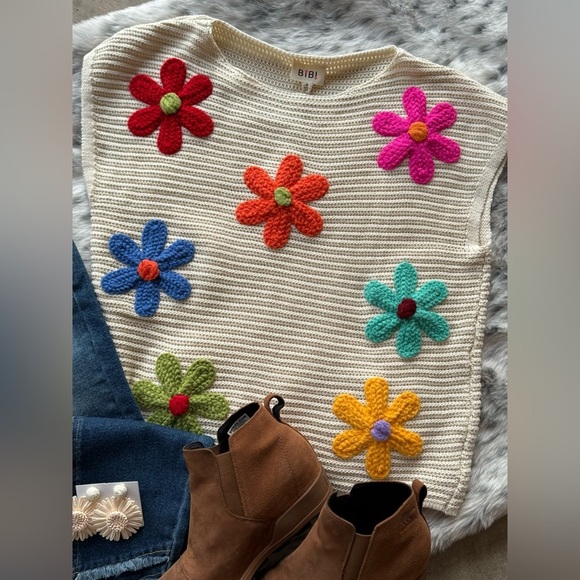 Ivory floral crochet knit dolman short sleeve boho bohemian sweater - Picture 10 of 12